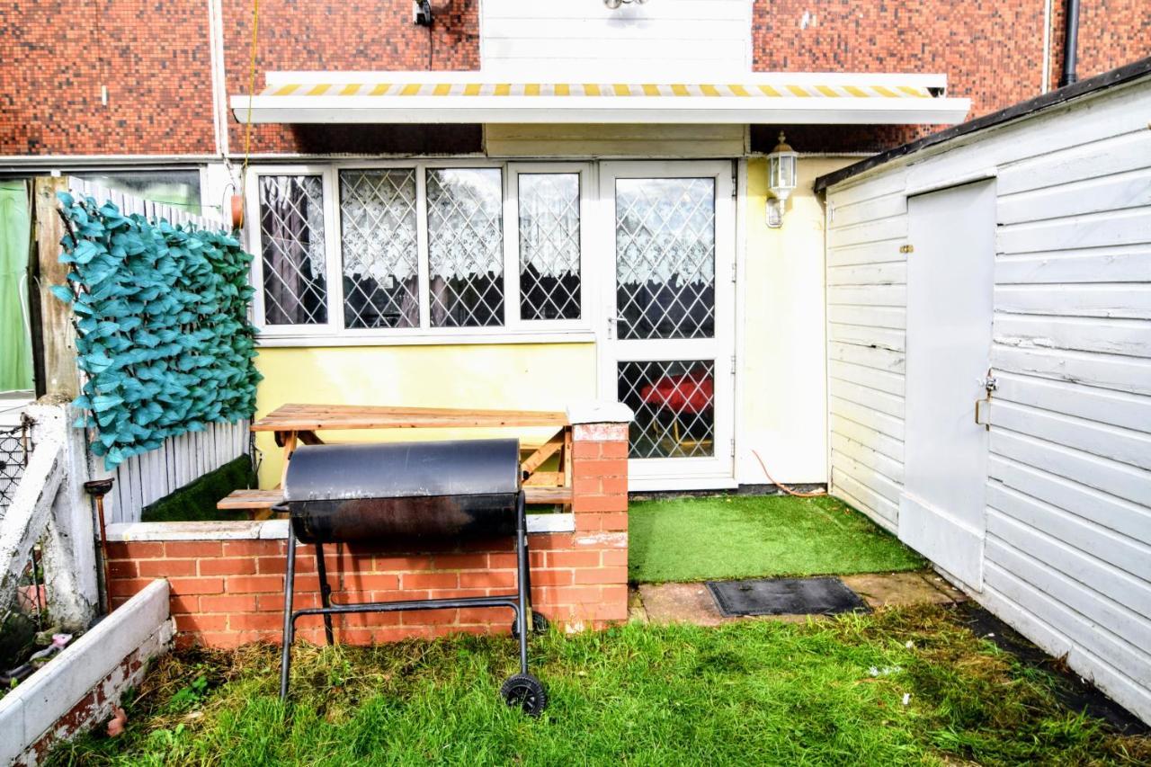 The Chinatown Home - Private Garden, Netflix, Bbq & Bar Birmingham Exterior photo